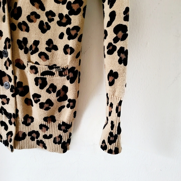 PINK by Victoria Secret  Leopard Print Long Sleeve Cardigan Sweater Size XS - Picture 6 of 13